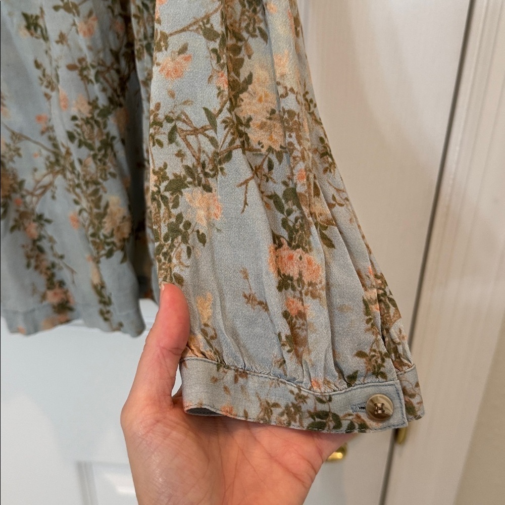 Peruvian Connection Floral Pleated Blouse Size Small - Picture 5 of 7